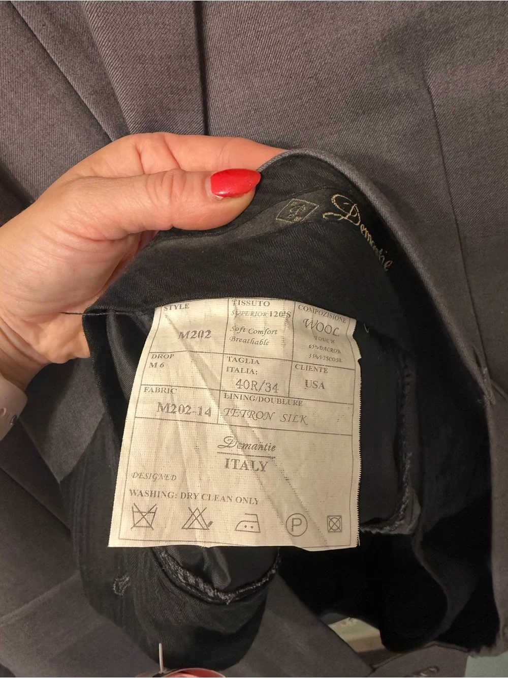 Demantie Italy Men's Gray Dress Suit Jacket & Pants